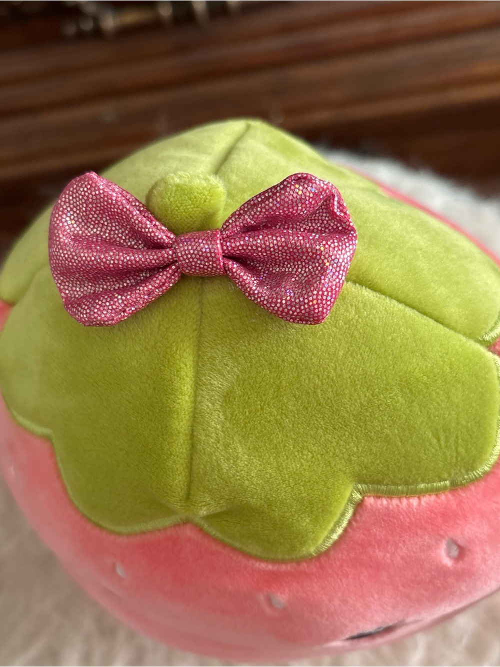 NWT Suzy Strawberry Squishmallow plush toy - Picture 6 of 8